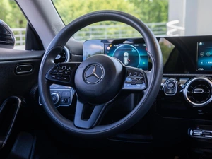 Универсал Mercedes-benz CLA-класс 2019 года, 2423000 рублей, Волгоград