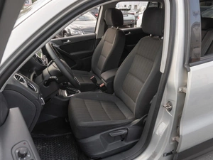 Внедорожник Volkswagen Tiguan 2011 года, 1299000 рублей, Саратов