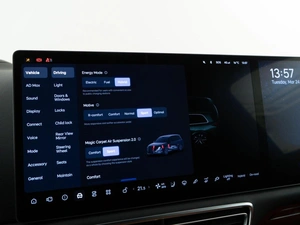 Внедорожник Li Auto L9 2023 года, 5657077 рублей, Москва