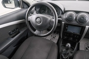 Седан Nissan Almera 2015 года, 999000 рублей, Красноярск