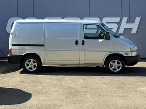 Минивэн Volkswagen Transporter 2002 года, 979000 рублей, Кропоткин