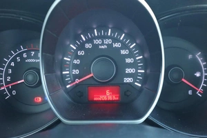 Седан Kia Rio 2014 года, 820000 рублей, Мирное