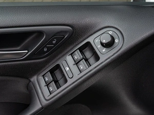 Хетчбэк Volkswagen Golf 2012 года, 1000000 рублей, Краснодар