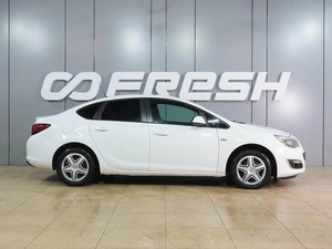 Седан Opel Astra 2012 года, 729000 рублей, Воронеж