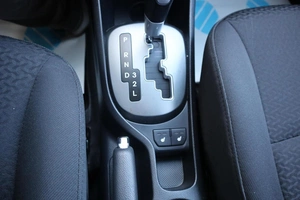 Хэтчбек Kia Rio 2014 года, 1000000 рублей, Мирное