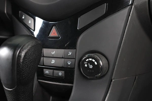 Седан Chevrolet Cruze 2010 года, 569000 рублей, Пермь