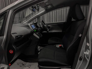 Минивэн Toyota Wish 2011 года, 1190000 рублей, Красноярск