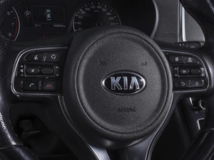 Седан Kia Optima 2017 года, 1949000 рублей, Ростов-на-Дону