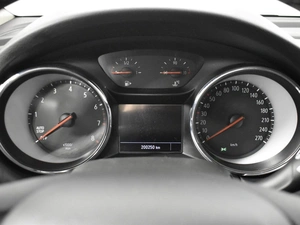 Хетчбэк Opel Astra 2019 года, 898100 рублей, Казань