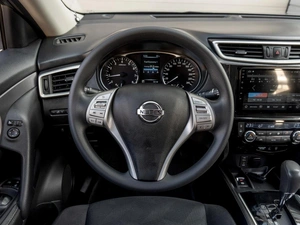 Внедорожник Nissan X-Trail 2015 года, 1599000 рублей, Саратов
