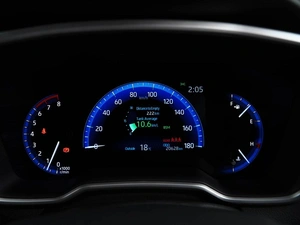 Хетчбэк Toyota Corolla 2022 года, 2250999 рублей, Москва
