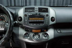 Внедорожник Toyota RAV4 2012 года, 1500000 рублей, Красноярск