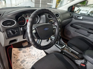 Хетчбэк Ford Focus 2008 года, 677000 рублей, Солонцы