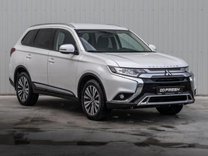 Внедорожник Mitsubishi Outlander 2021 года, 2395000 рублей, Краснодар