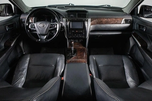 Седан Toyota Camry 2014 года, 1779000 рублей, Сургут