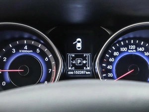 Седан Hyundai Elantra 2013 года, 1099000 рублей, Красноярск