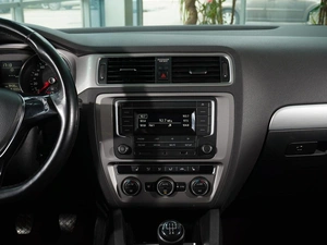 Седан Volkswagen Jetta 2018 года, 1248000 рублей, Тверь