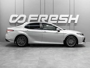 Седан Toyota Camry 2019 года, 2879000 рублей, Тюмень