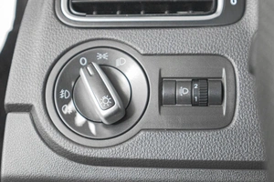 Седан Volkswagen Polo 2011 года, 599000 рублей, Кемерово