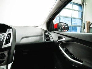 Хетчбэк Ford Focus 2012 года, 679000 рублей, Красноярск