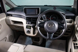 Минивэн Daihatsu Move 2016 года, 679000 рублей, Сургут