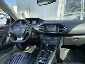 Универсал Peugeot 308 2017 года, 1170000 рублей, Ярославль