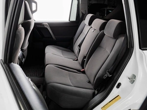 Внедорожник Toyota Land Cruiser Prado 2011 года, 2700000 рублей, Тюмень