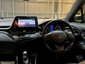 Внедорожник Toyota C-HR 2018 года, 2127000 рублей, Красноярск