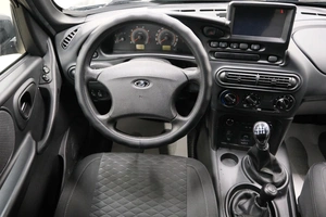 Внедорожник ВАЗ (LADA) Niva Travel 2023 года, 1399000 рублей, Омск