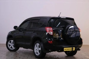 Внедорожник Toyota RAV4 2010 года, 1459000 рублей, Омск