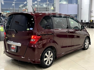 Минивэн Honda Freed 2010 года, 987000 рублей, Солонцы