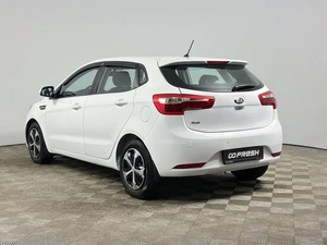 Хетчбэк Kia Rio 2014 года, 839900 рублей, Казань
