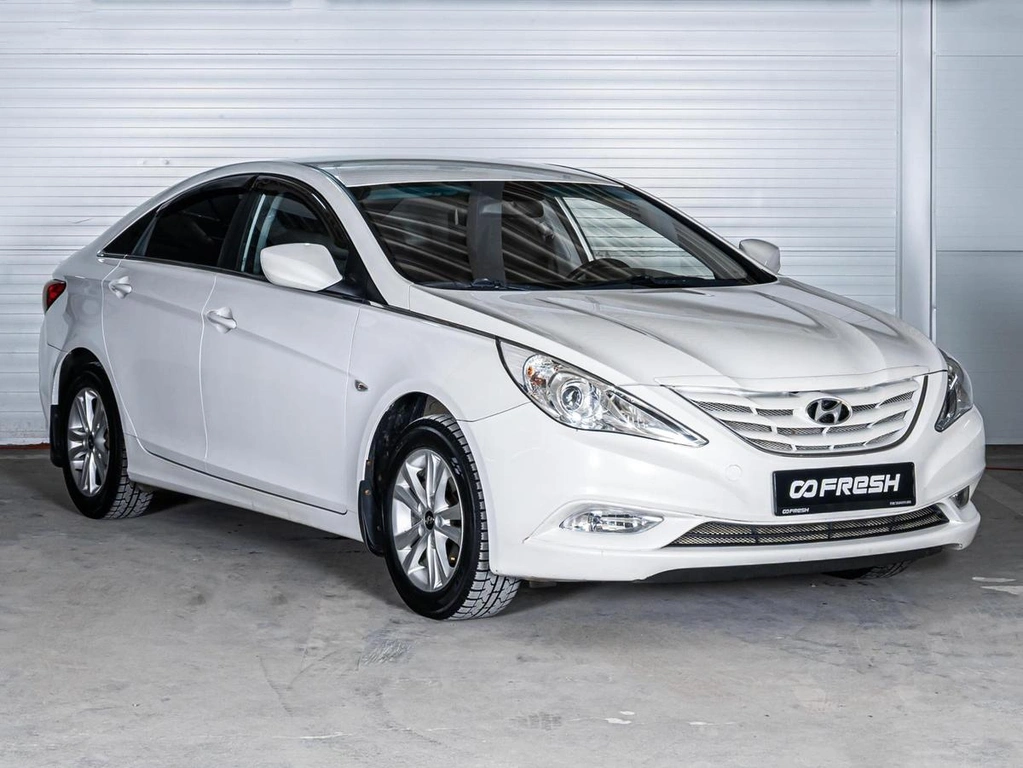 Седан Hyundai Sonata 2011 года, 825000 рублей, Ставрополь