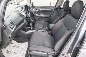 Хетчбэк Honda Fit 2019 года, 1349000 рублей, Красноярск
