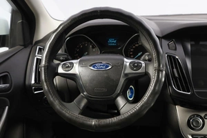 Хетчбэк Ford Focus 2013 года, 1049000 рублей, Новосибирск