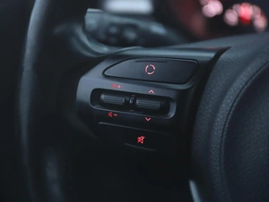 Хетчбэк Kia Rio X-Line 2017 года, 1189000 рублей, Ижевск