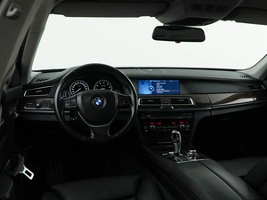Седан BMW 7 серия 2010 года, 1899077 рублей, Москва