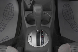 Хетчбэк Honda Fit 2005 года, 549000 рублей, Кемерово