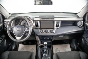 Внедорожник Toyota RAV4 2014 года, 2149000 рублей, Пермь