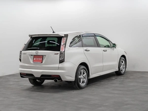 Минивэн Honda Stream 2011 года, 1350000 рублей, Красноярск