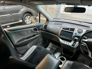 Минивэн Honda Stream 2010 года, 967000 рублей, Красноярск
