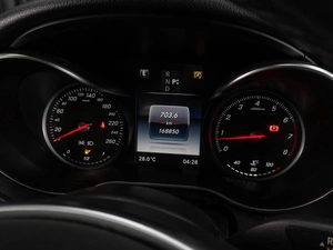 Седан Mercedes-benz C-класс 2016 года, 2379000 рублей, Тюмень