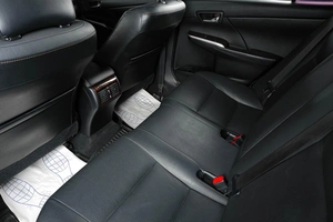 Седан Toyota Camry 2015 года, 1959000 рублей, Тюмень