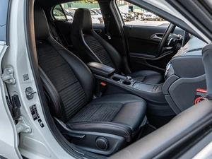 Внедорожник Mercedes-benz GLA-класс 2018 года, 2495000 рублей, Краснодар