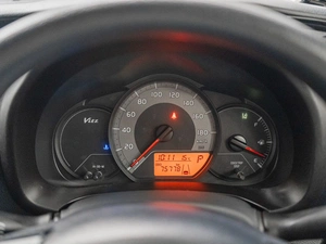 Хетчбэк Toyota Vitz 2018 года, 980000 рублей, Красноярск