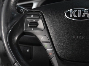 Хетчбэк Kia Ceed 2018 года, 1320000 рублей, Омск