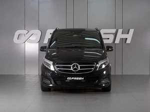 Минивэн Mercedes-benz V-класс 2017 года, 5230000 рублей, Красный Пахарь