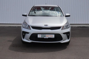 Седан Kia Rio 2018 года, 1400000 рублей, Клинцы