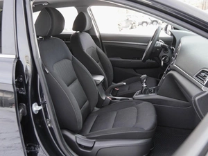 Седан Hyundai Elantra 2016 года, 1069000 рублей, Волгоград