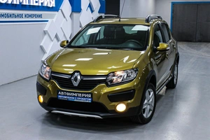 Хетчбэк Renault Sandero Stepway 2018 года, 998000 рублей, Солонцы